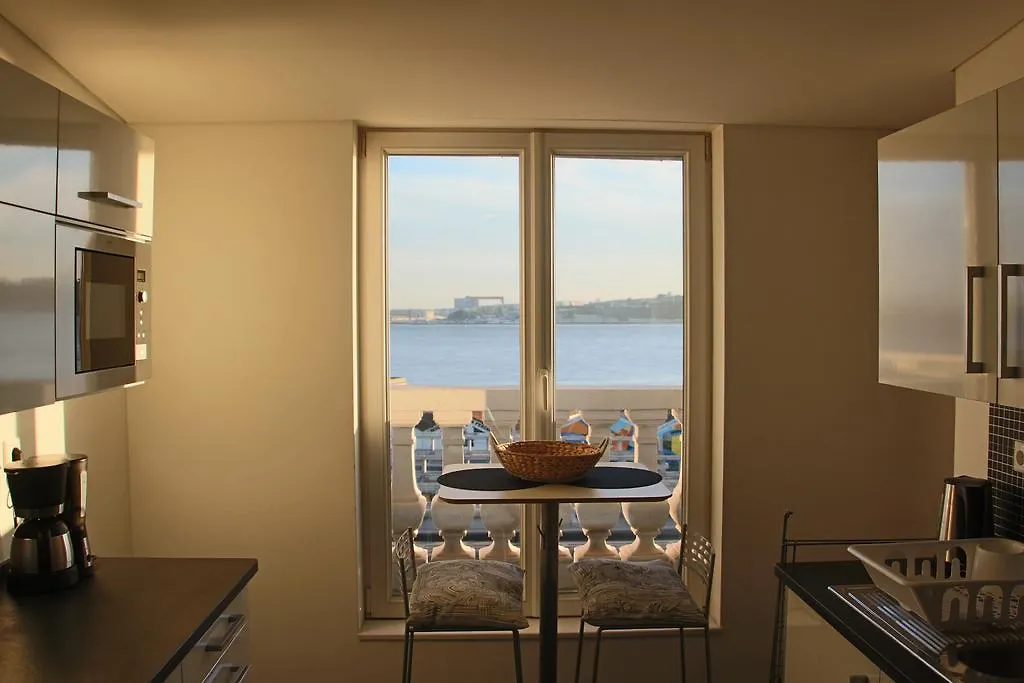 Santos River Apartments Lisbon